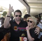 Hugh Jackman (Wolverine)  lands in  International Airport, Mumbai on 24th March 2011 (4).JPG